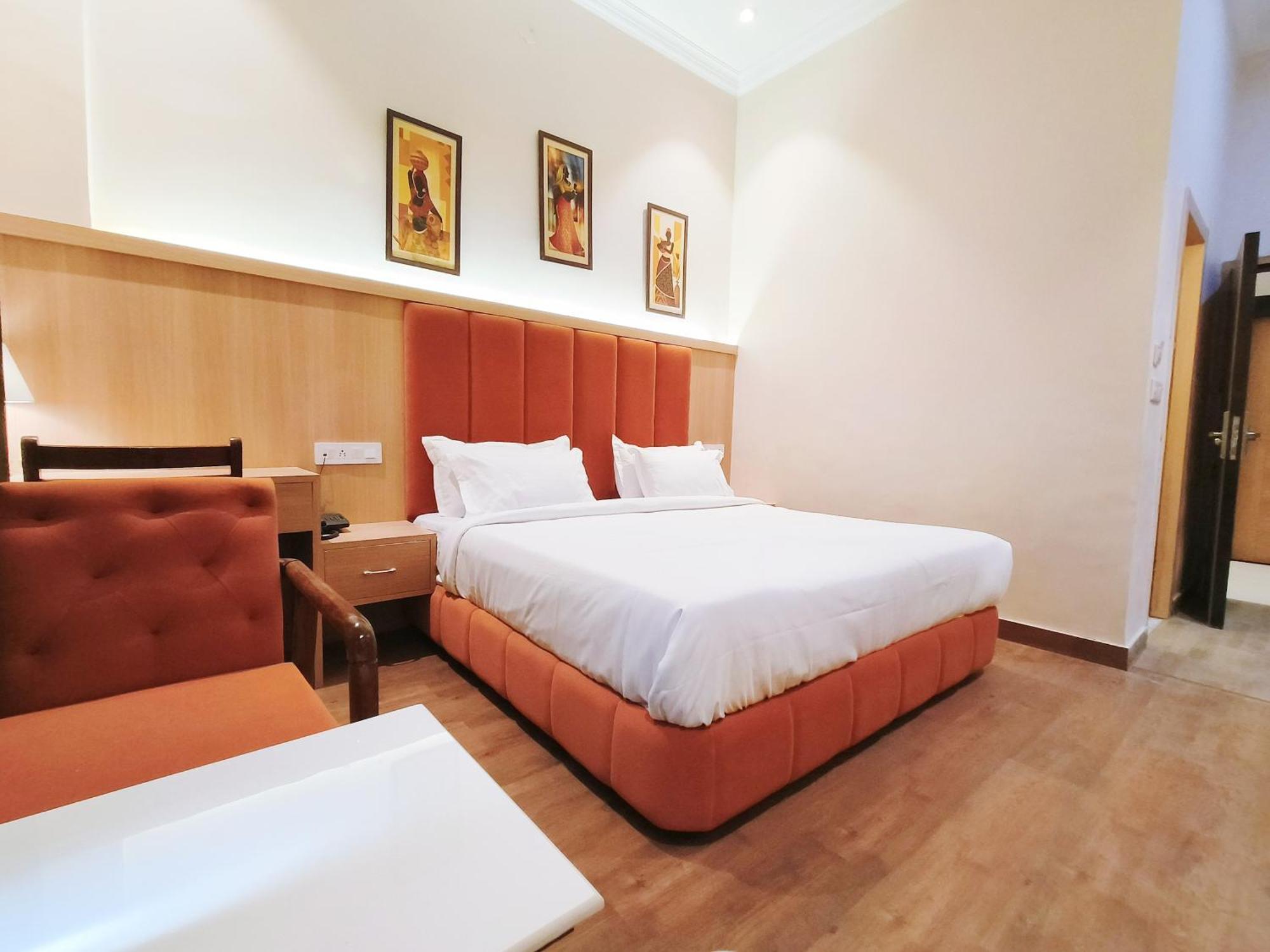 Hotel Ricky By Sahibs Group Amritsar Exterior photo